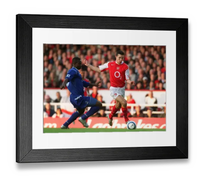 Framed Print : Arsenal's Dominant Victory: 7-0 Over Everton, Barclays Premiership, Highbury, London, 11 / 5 / 05 Framed Print : Arsenal's Dominant Victory: 7-0 Over Everton, Barclays Premiership, Highbury, London, 11 / 5 / 05