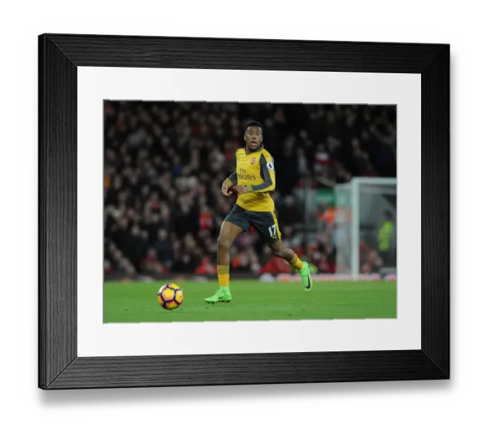 Framed Print : Intense Rivalry: Alex Iwobi vs. Liverpool - Premier League Showdown (2016-17) Framed Print : Intense Rivalry: Alex Iwobi vs. Liverpool - Premier League Showdown (2016-17)