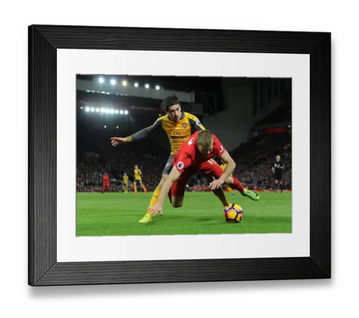 Framed Print : Arsenal vs Liverpool: Hector Bellerin vs Ragnar Klavan - Intense Clash in the Premier League (2016-17)