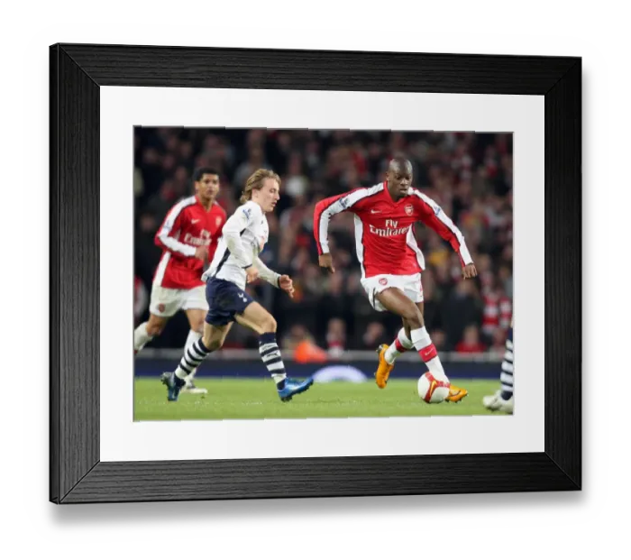 Framed Print : Abou Diaby (Arsenal) Luka Modric (Tottenham) Framed Print : Abou Diaby (Arsenal) Luka Modric (Tottenham)
