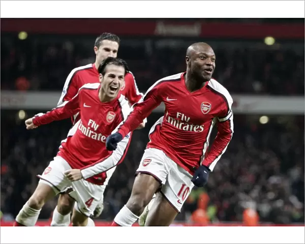 William Gallas celebrates scoring Arsenals 2nd goal