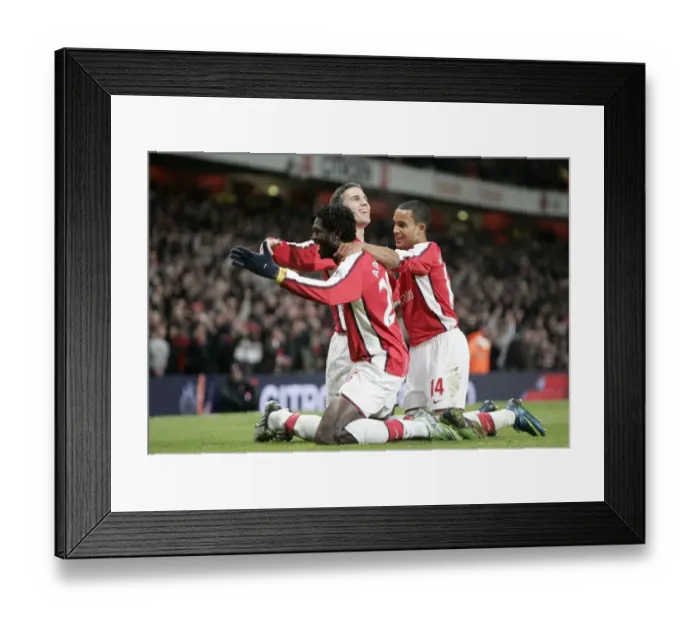 Framed Print : Van Persie's Brace: Arsenal's Dramatic 4-4 Comeback vs. Tottenham, 2008 Framed Print : Van Persie's Brace: Arsenal's Dramatic 4-4 Comeback vs. Tottenham, 2008