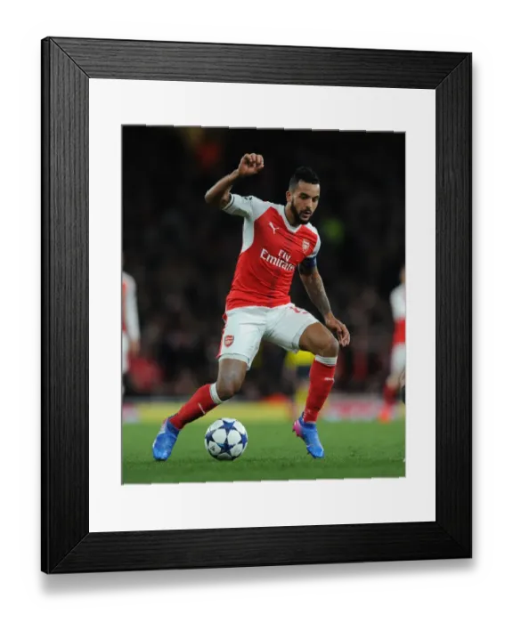 Framed Print : Theo Walcott in Action: Arsenal FC vs. FC Bayern Munich, UEFA Champions League 2016-17