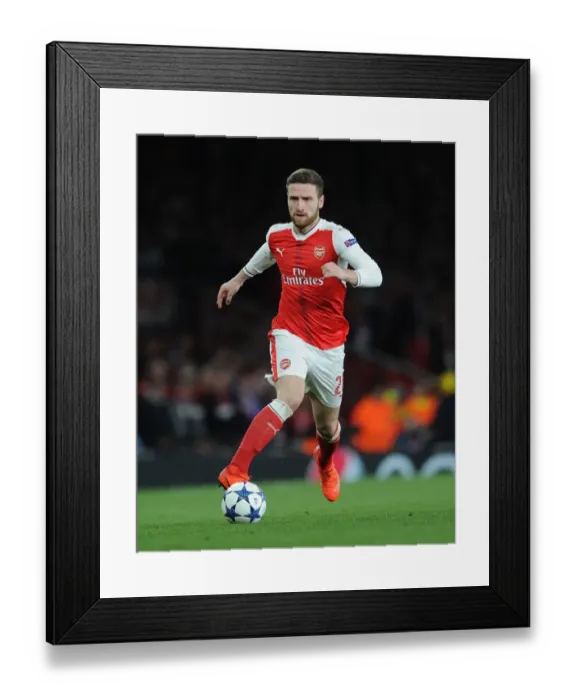 Framed Print : Arsenal's Mustafi in Action: Arsenal vs. Bayern Munich, UEFA Champions League 2016-17