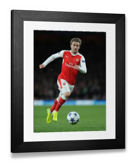 Framed Print : Nacho Monreal in Action: Arsenal vs. Bayern Munich, UEFA Champions League 2016-17 Framed Print : Nacho Monreal in Action: Arsenal vs. Bayern Munich, UEFA Champions League 2016-17