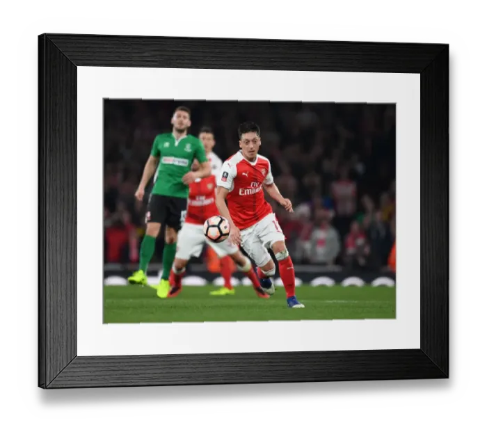Framed Print : Mesut Ozil in Action: Arsenal's Star Performance at FA Cup Quarter-Final vs. Lincoln City