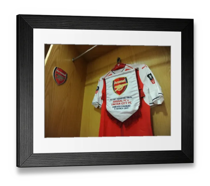 Framed Print : Arsenal FA Cup Quarter-Final: Pride of the Pennant