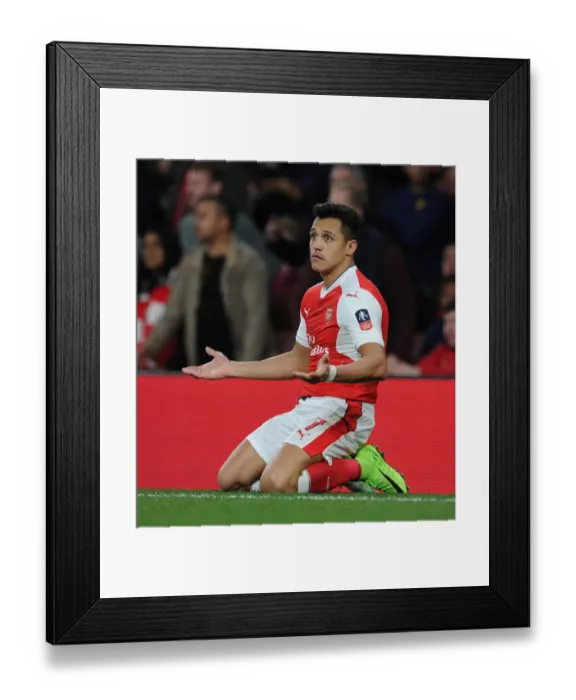 Framed Print : Alexis Sanchez: Arsenal's Brilliant Forward in FA Cup Quarter-Final Glory vs. Lincoln City