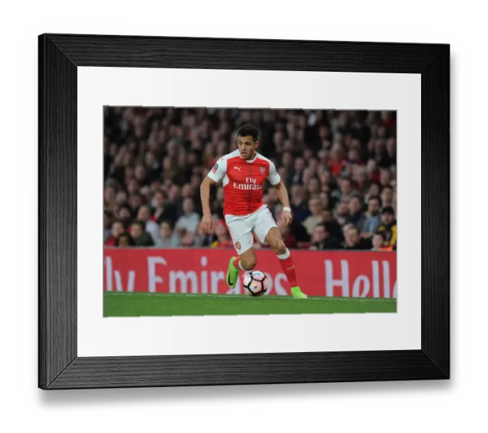 Framed Print : Arsenal's Alexis Sanchez in Action during the FA Cup Quarter-Final vs Lincoln City