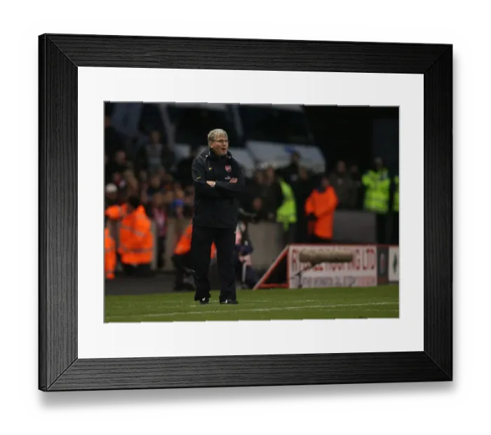 Framed Print : Arsenal assistant manager Pat Rice