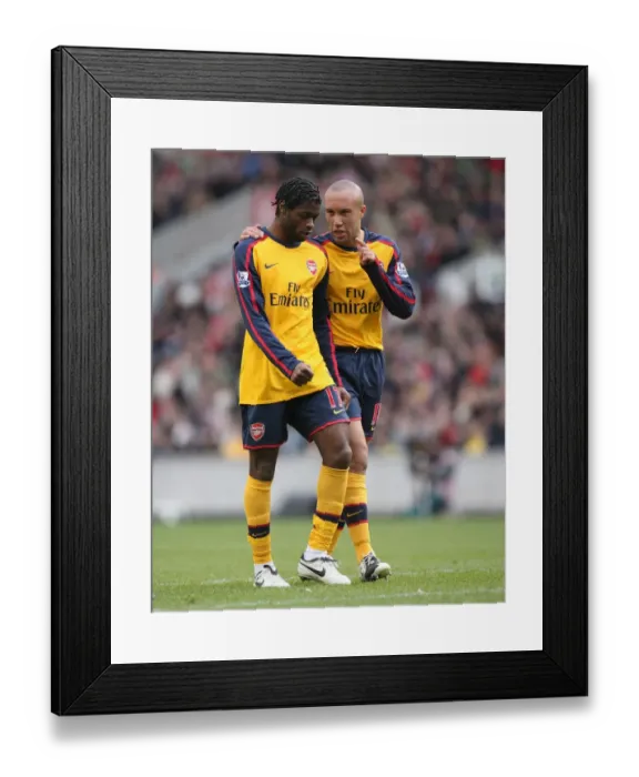 Framed Print : Silvestre and Song's Victory: Arsenal 2-1 Stoke City, Premier League, 2008 Framed Print : Silvestre and Song's Victory: Arsenal 2-1 Stoke City, Premier League, 2008