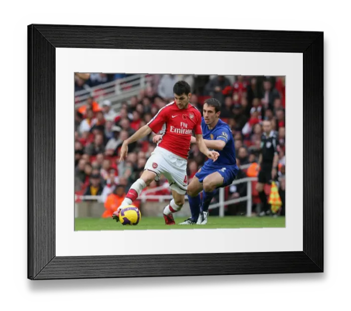 Framed Print : Cesc Fabregas (Arsenal) Gary Neville (Man Utd) Framed Print : Cesc Fabregas (Arsenal) Gary Neville (Man Utd)