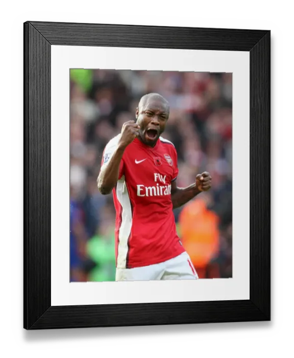 Framed Print : William Gallas (Arsenal) celebrates at the full time whistle