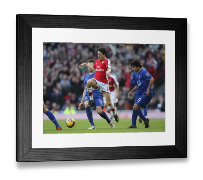 Framed Print : Samir Nasri (Arsenal) Rafael (Manchester United)