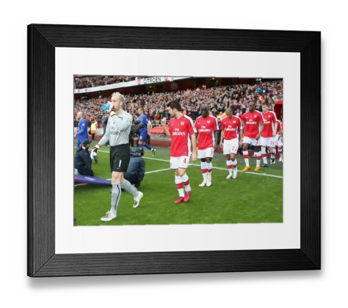 Framed Print : Manuel Almunia: Arsenal's Hero in 2-1 Victory over Manchester United, Emirates Stadium, 2008
