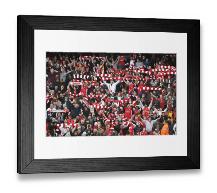 Framed Print : Arsenal fans celebrate