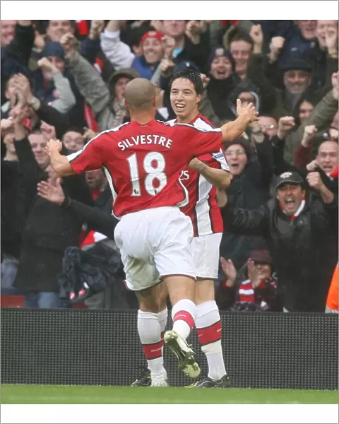 Samir Nasri celebrates scoring the 1st Arsenal goal