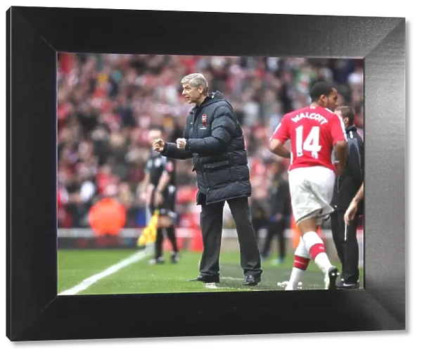 Arsene Wenger Celebrates Arsenal's 2nd Goal: Arsenal 2-1 Manchester United, Premier League Victory, 2008