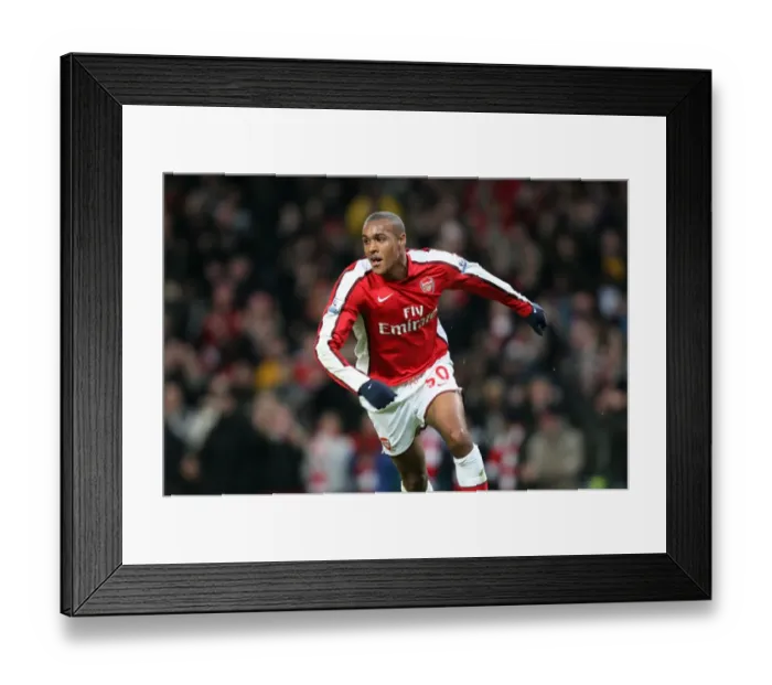 Framed Print : Jay Simpson celebrates scoring his and Arsenals 1st goal