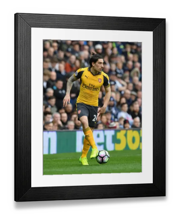 Framed Print : Hector Bellerin in Action: West Bromwich Albion vs Arsenal, Premier League 2016-17 Framed Print : Hector Bellerin in Action: West Bromwich Albion vs Arsenal, Premier League 2016-17