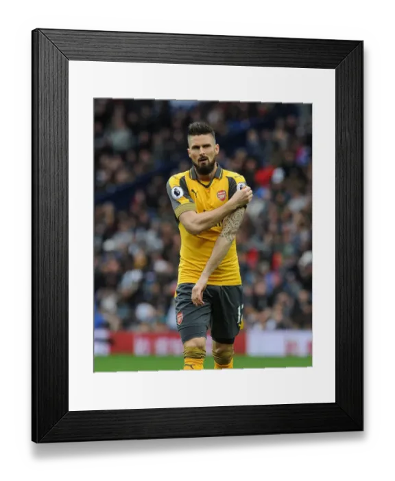 Framed Print : Olivier Giroud in Action: West Bromwich Albion vs. Arsenal, Premier League 2016-17 Framed Print : Olivier Giroud in Action: West Bromwich Albion vs. Arsenal, Premier League 2016-17