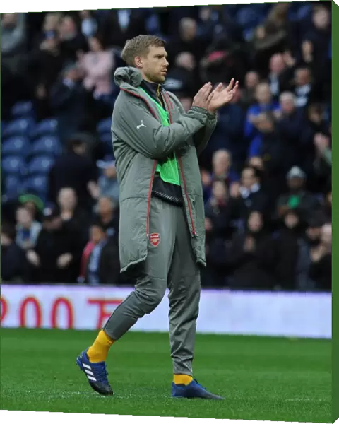 Per Mertesacker (Arsenal) claps the fans after the match. West Bromwich Albion 3