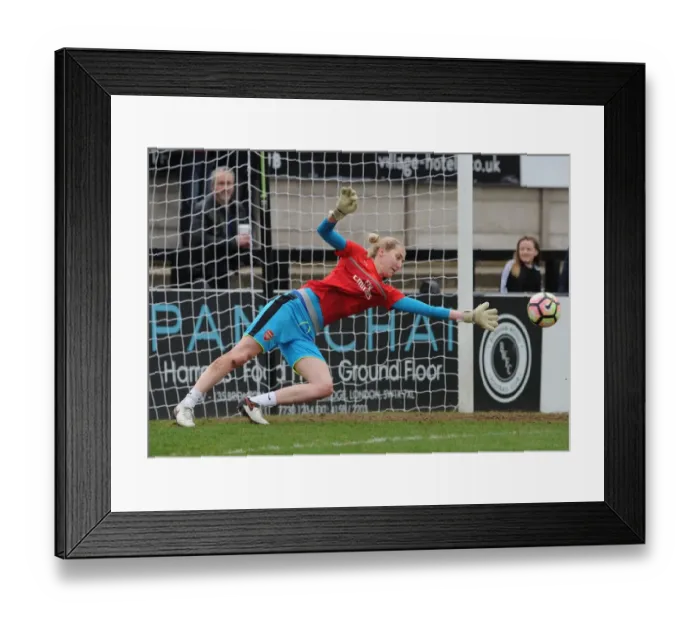 Framed Print : Arsenal's Anna Moorhouse Focuses Ahead of FA Cup Showdown with Tottenham Ladies