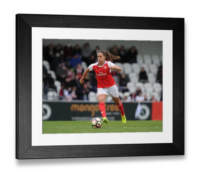 Framed Print : Fara Williams: In Action for Arsenal Ladies Against Tottenham Hotspur Ladies in FA Cup 2017