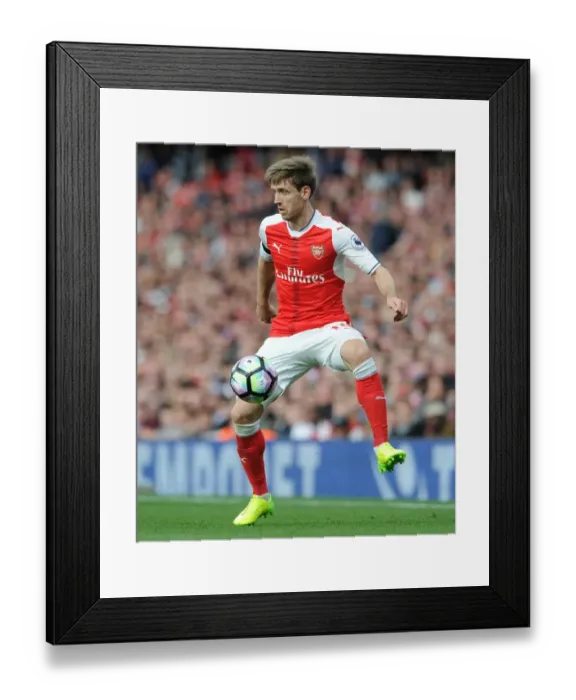 Framed Print : Nacho Monreal in Action: Arsenal vs Manchester City, Premier League 2016-17 Framed Print : Nacho Monreal in Action: Arsenal vs Manchester City, Premier League 2016-17