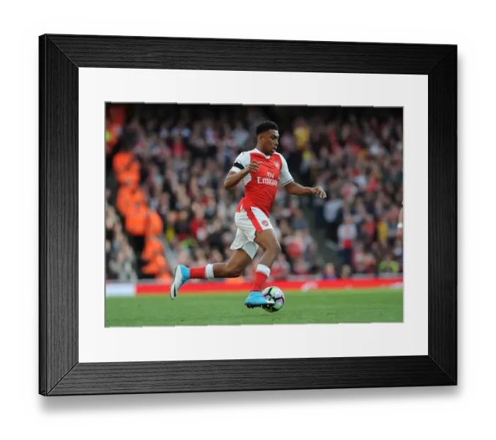 Framed Print : Arsenal's Alex Iwobi Faces Manchester City in Premier League Showdown Framed Print : Arsenal's Alex Iwobi Faces Manchester City in Premier League Showdown