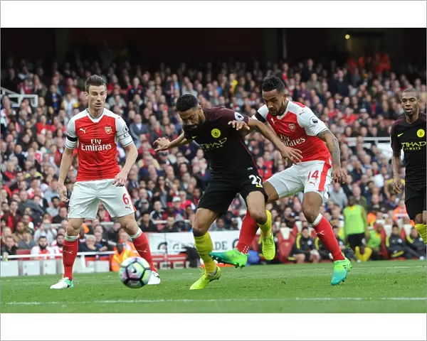 Theo Walcott's Dramatic Goal: Arsenal's Thrilling Victory Over Manchester City