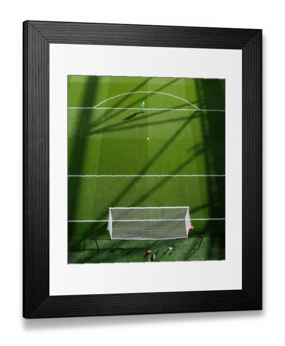 Framed Print : Arsenal vs Manchester City: David Ospina in Action (2016-17) Framed Print : Arsenal vs Manchester City: David Ospina in Action (2016-17)