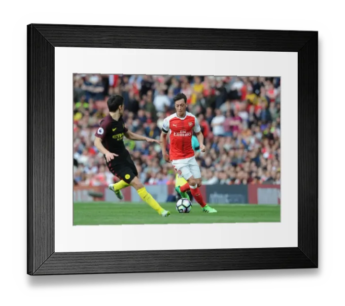 Framed Print : Mesut Ozil (Arsenal). Arsenal 2: 2 Manchester City. Premier League. Emirates Stadium