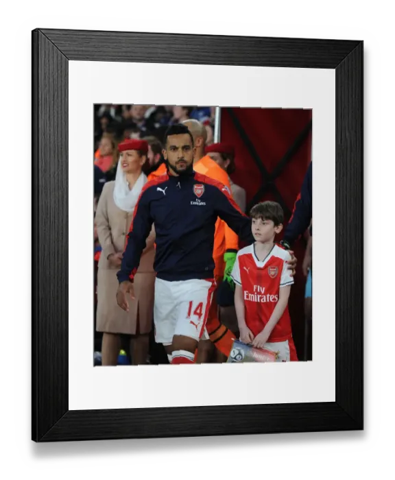 Framed Print : Theo Walcott Leads Arsenal Out against West Ham United - Premier League 2016-17
