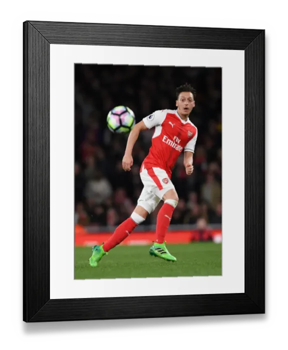 Framed Print : Mesut Ozil in Action: Arsenal vs. West Ham United, Premier League 2016-17