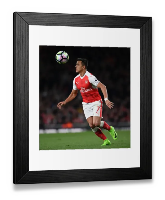 Framed Print : Alexis Sanchez in Action: Arsenal vs. West Ham United, Premier League 2016-17 Framed Print : Alexis Sanchez in Action: Arsenal vs. West Ham United, Premier League 2016-17