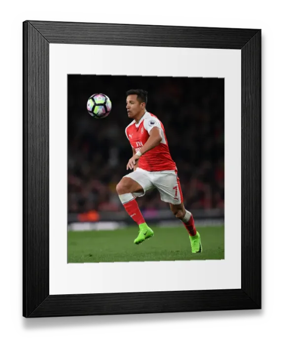 Framed Print : Alexis Sanchez in Action: Arsenal vs West Ham United, Premier League 2016-17 Framed Print : Alexis Sanchez in Action: Arsenal vs West Ham United, Premier League 2016-17