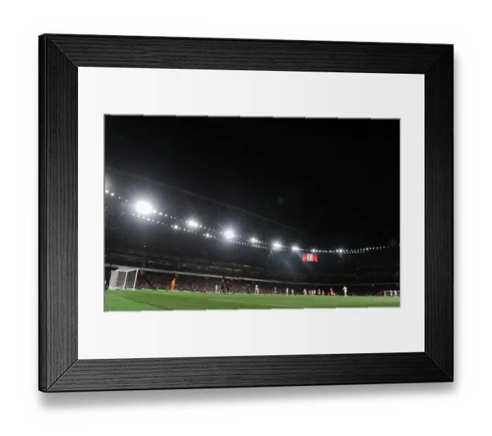 Framed Print : Arsenal vs West Ham United at Emirates Stadium, Premier League 2016-17