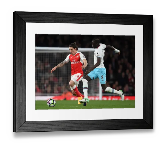 Framed Print : Bellerin vs. Kouyate: Battle at the Emirates - Arsenal vs. West Ham United, Premier League