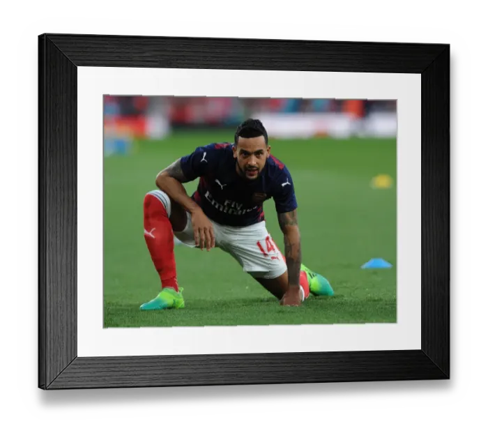 Framed Print : Theo Walcott (Arsenal). Arsenal 3: 0 West Ham United. Premier League. Emirates Stadium