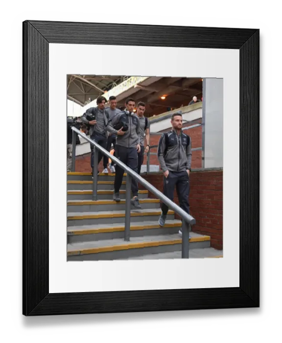 Framed Print : Arsenal Players Arrive at Selhurst Park Ahead of Crystal Palace Match, 2016-17 Season Framed Print : Arsenal Players Arrive at Selhurst Park Ahead of Crystal Palace Match, 2016-17 Season