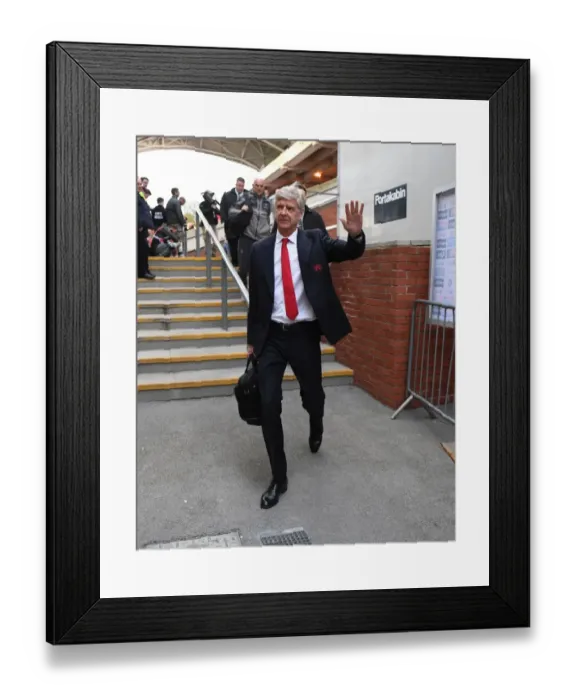 Framed Print : Arsene Wenger Arrives at Selhurst Park Ahead of Crystal Palace vs Arsenal (2017) Framed Print : Arsene Wenger Arrives at Selhurst Park Ahead of Crystal Palace vs Arsenal (2017)