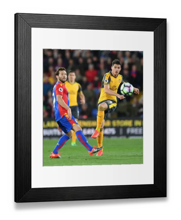 Framed Print : Xhaka vs. Cabaye: Battle in the Midfield - Crystal Palace vs. Arsenal, Premier League