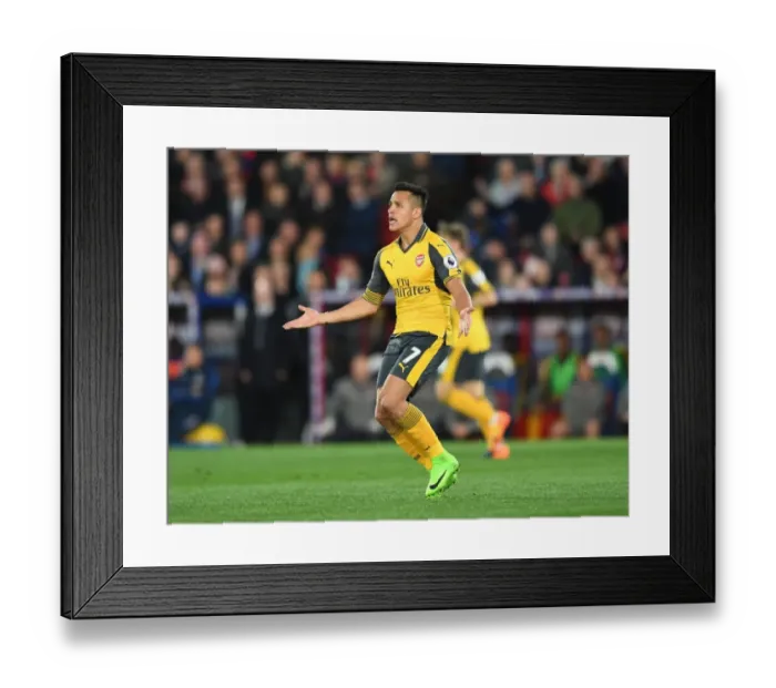 Framed Print : Alexis Sanchez in Action: Crystal Palace vs. Arsenal, Premier League 2016-17 Framed Print : Alexis Sanchez in Action: Crystal Palace vs. Arsenal, Premier League 2016-17