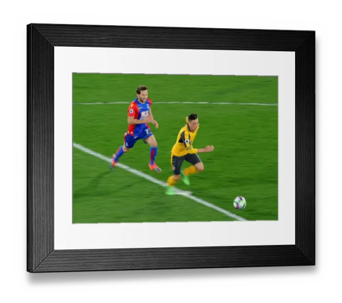 Framed Print : Mesut Ozil vs Yohan Cabaye: Battle in the Midfield - Crystal Palace vs Arsenal, Premier League 2016-17 Framed Print : Mesut Ozil vs Yohan Cabaye: Battle in the Midfield - Crystal Palace vs Arsenal, Premier League 2016-17