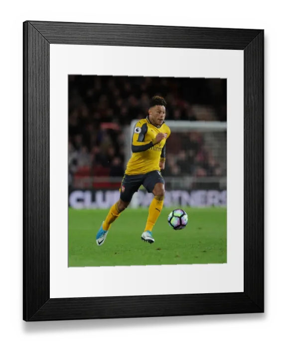 Framed Print : Alex Oxlade-Chamberlain: In Action for Arsenal vs Middlesbrough, Premier League 2016-17 Framed Print : Alex Oxlade-Chamberlain: In Action for Arsenal vs Middlesbrough, Premier League 2016-17