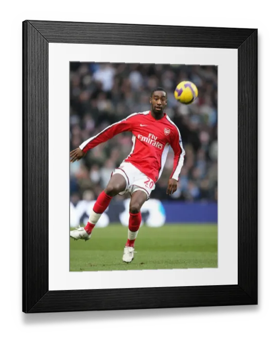 Framed Print : Johan Djourou: Arsenal's Defensive Struggle Against Manchester City's 3-0 Victory, November 2008