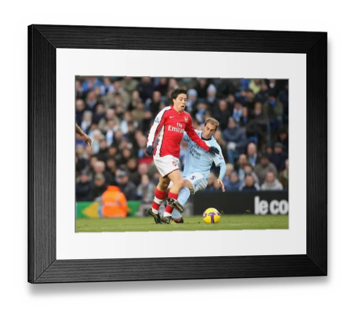 Framed Print : Samir Nasri (Arsenal) Pablo Zabaleta (Man City) Framed Print : Samir Nasri (Arsenal) Pablo Zabaleta (Man City)