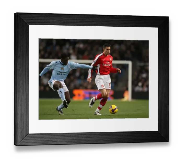 Framed Print : Robin van Persie (Arsenal) Micah Richards (Man City) Framed Print : Robin van Persie (Arsenal) Micah Richards (Man City)