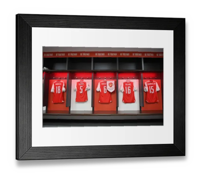 Framed Print : Arsenal Changing Room Before FA Cup Semi-Final vs Manchester City